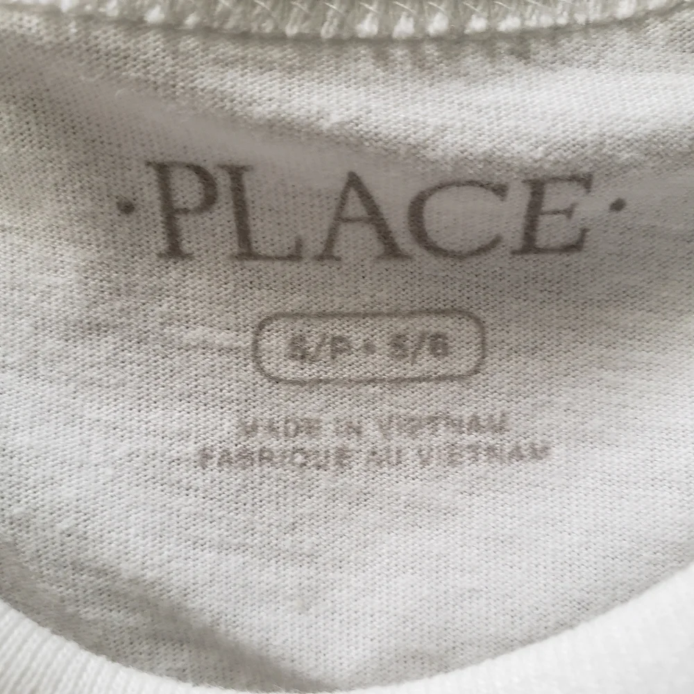 NWT Place Sunglasses Graphic Tee